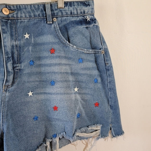 NO Boundaries Y2K Stary Denim Short Size 21 Raw Hem Pocket Casual Festival - Picture 4 of 11
